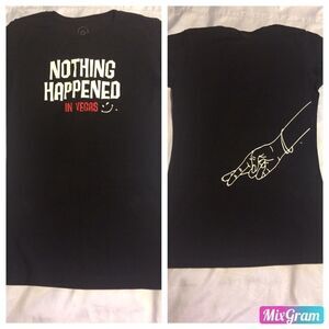 Little White Lies Vegas Tee L